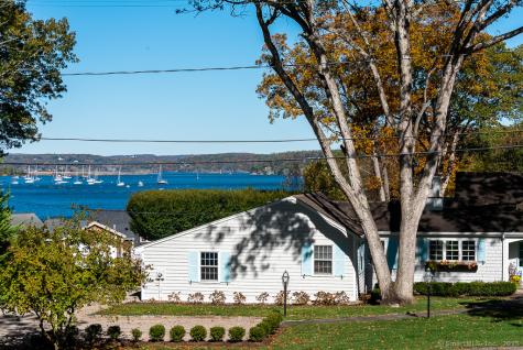 13 Hemlock Drive Essex CT 06426