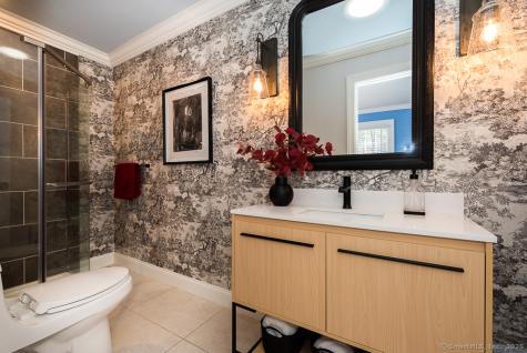 13 Hemlock Drive Essex CT 06426