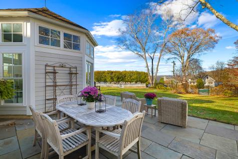 13 Hemlock Drive Essex CT 06426