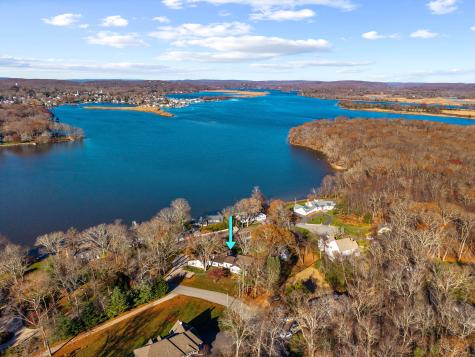 13 Hemlock Drive Essex CT 06426