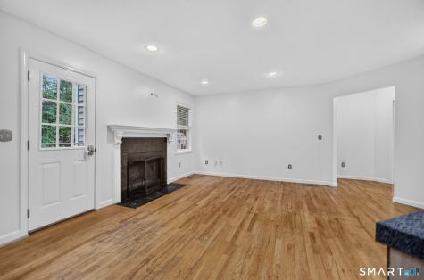 1137 Ridgewood Road Middletown CT 06457