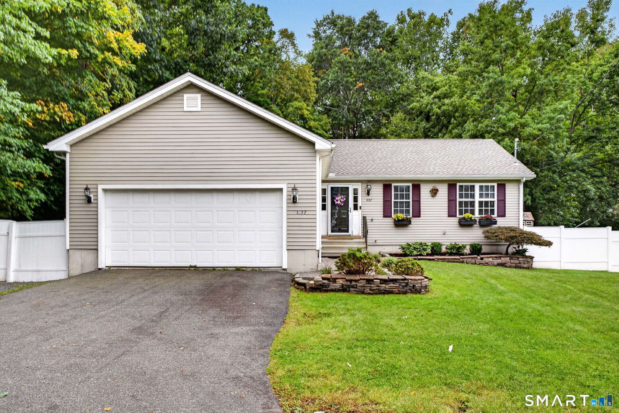 1137 Ridgewood Road Middletown CT 06457