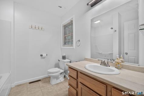 1137 Ridgewood Road Middletown CT 06457