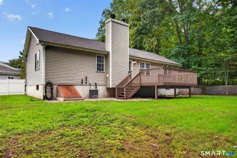 1137 Ridgewood Road Middletown CT 06457