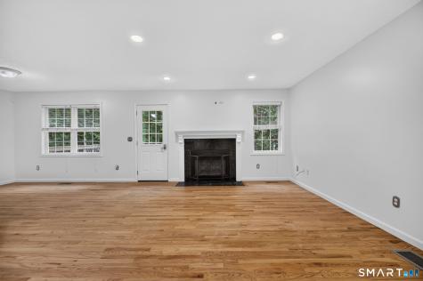 1137 Ridgewood Road Middletown CT 06457