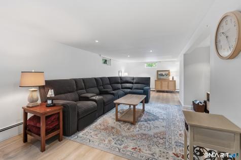10 Birch Lane Ridgefield CT 06877