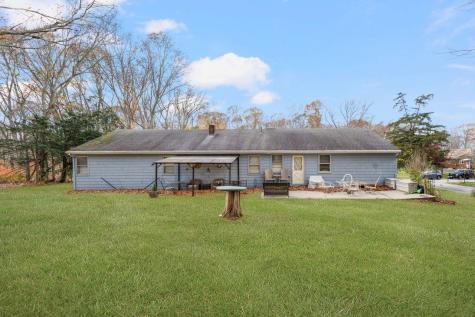 19 Cedarcrest Drive Preston CT 06365