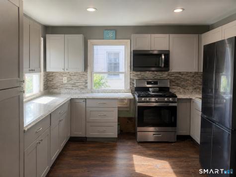 30 Chamberlain Place New Haven CT 06512