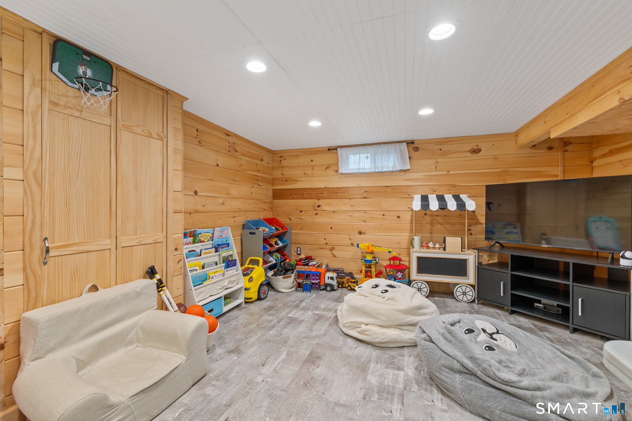 37 Homesdale Avenue Southington CT 06489