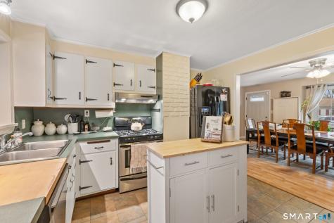 37 Homesdale Avenue Southington CT 06489