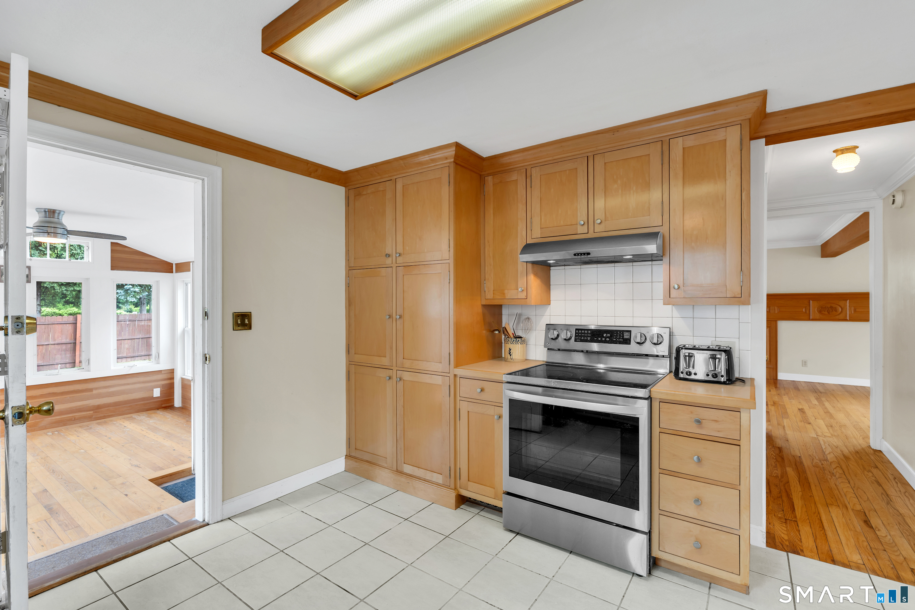 28 Huber Avenue Meriden CT 06450