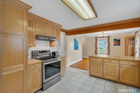 28 Huber Avenue Meriden CT 06450