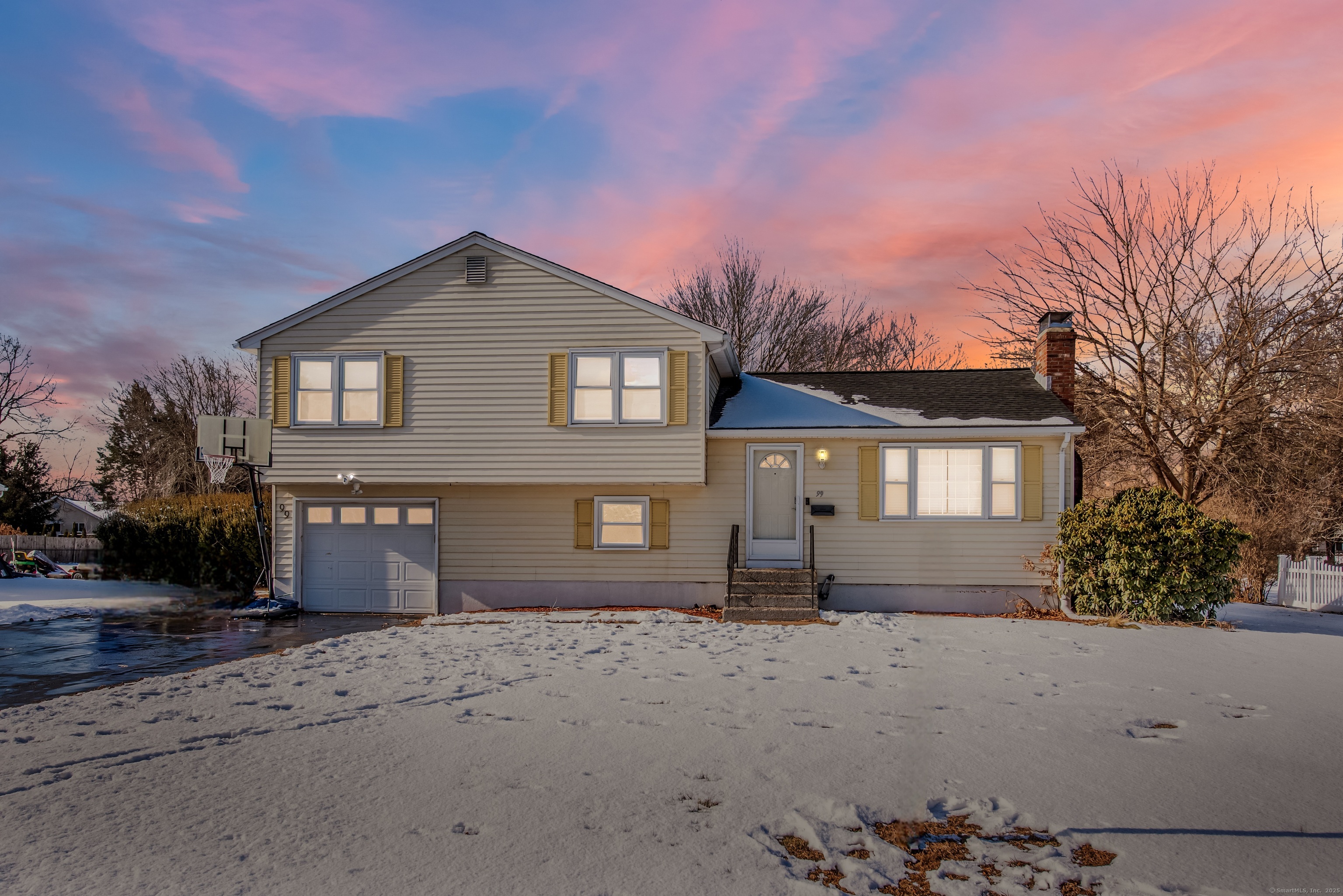 99 Rolling Meadow Drive East Hartford CT 06118