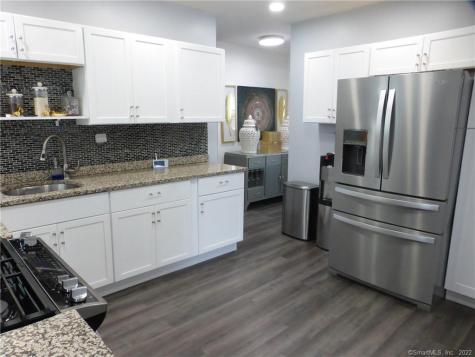353 Grandview Avenue Waterbury CT 06708