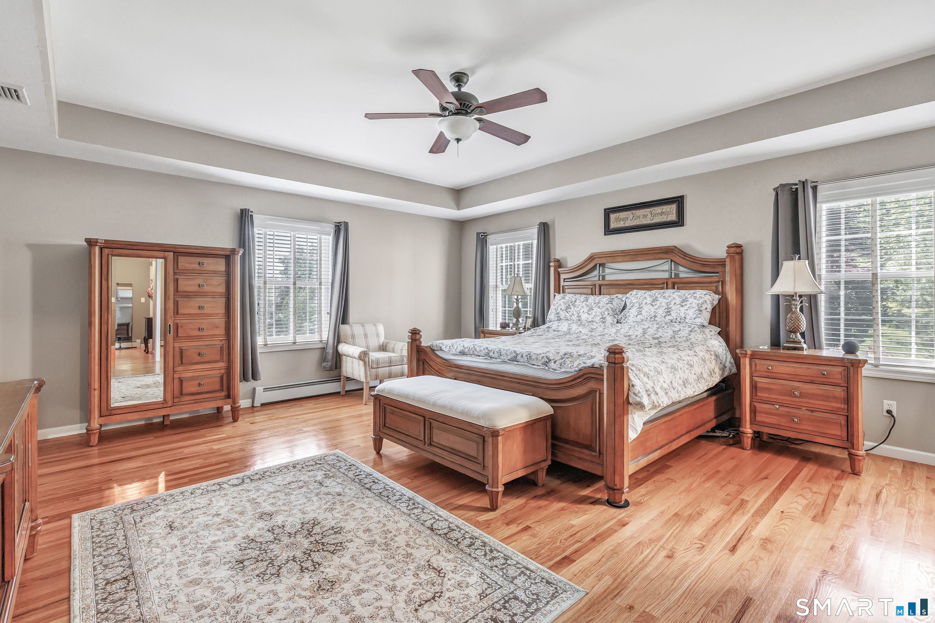 11 Ten Coat Lane Shelton CT 06484