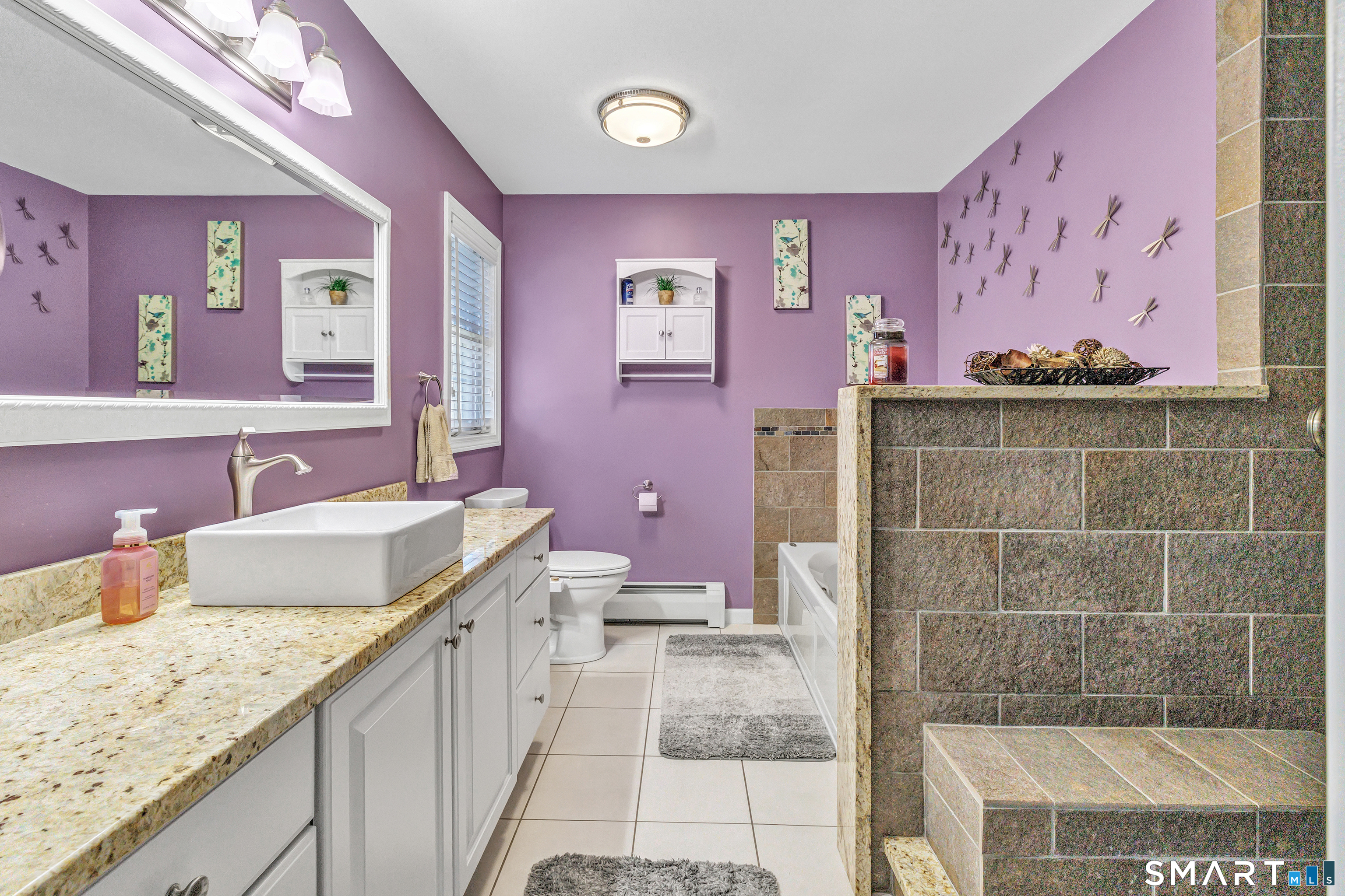 11 Ten Coat Lane Shelton CT 06484