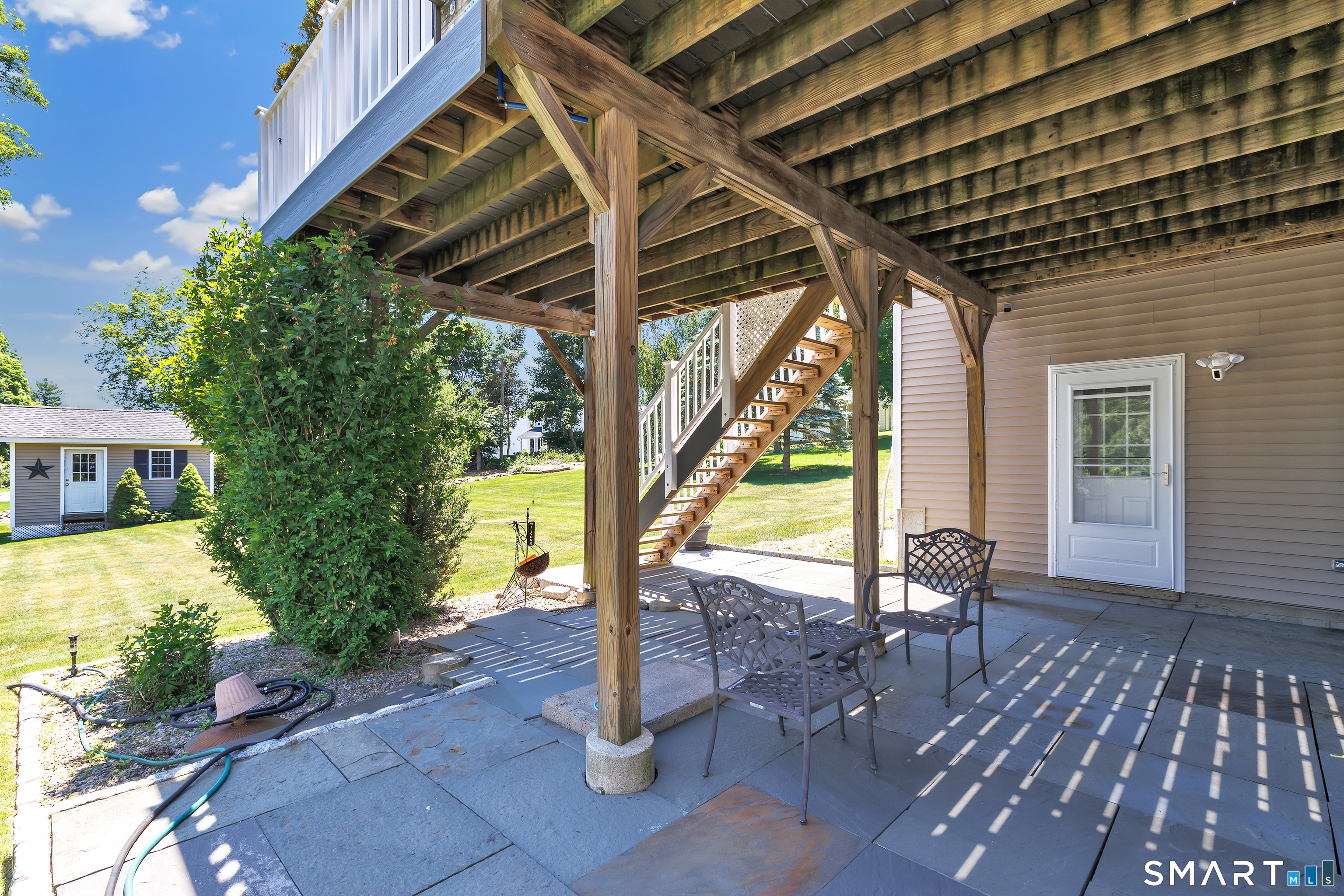 11 Ten Coat Lane Shelton CT 06484