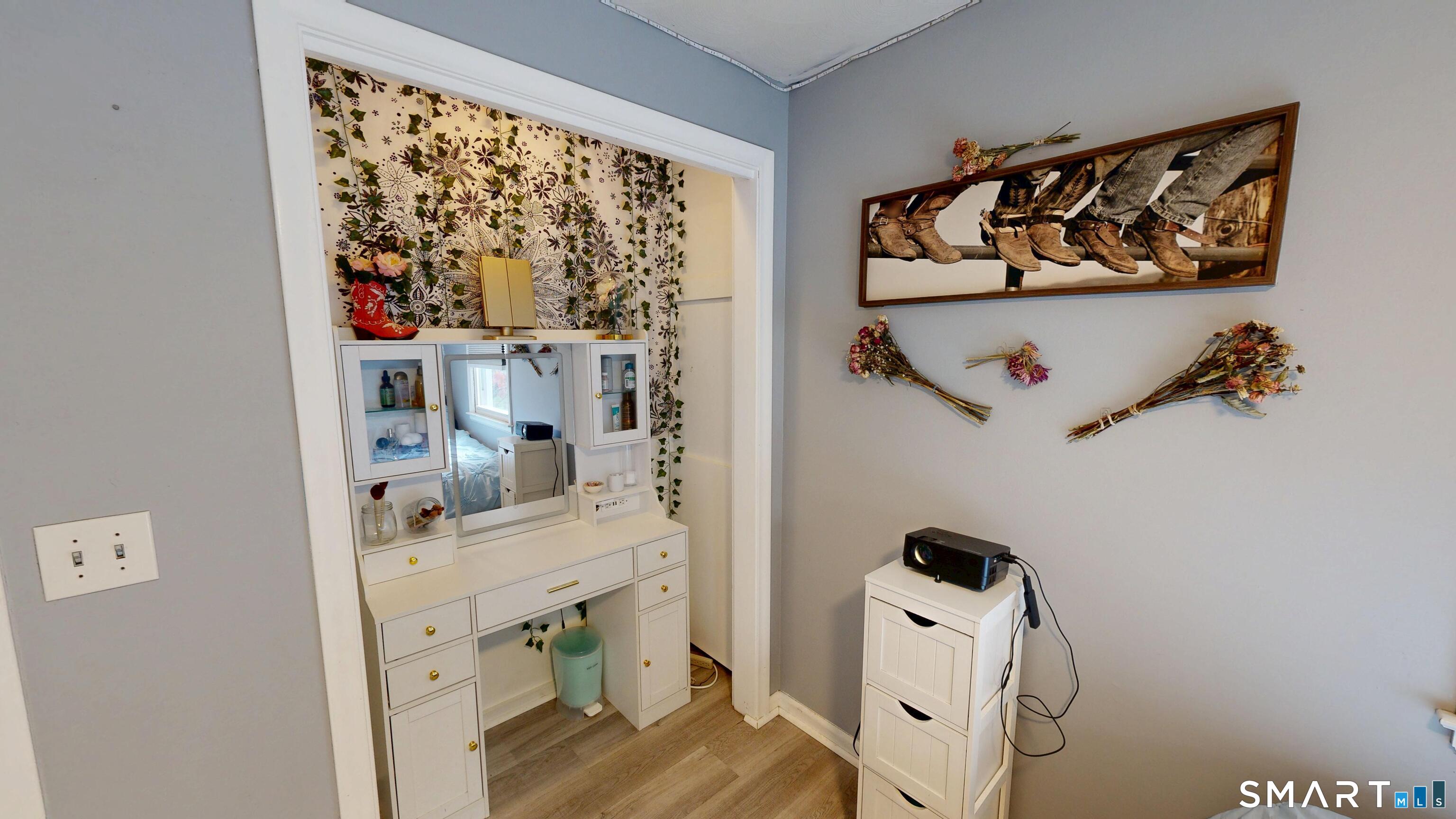 132 Hilltop Road Plainville CT 06062