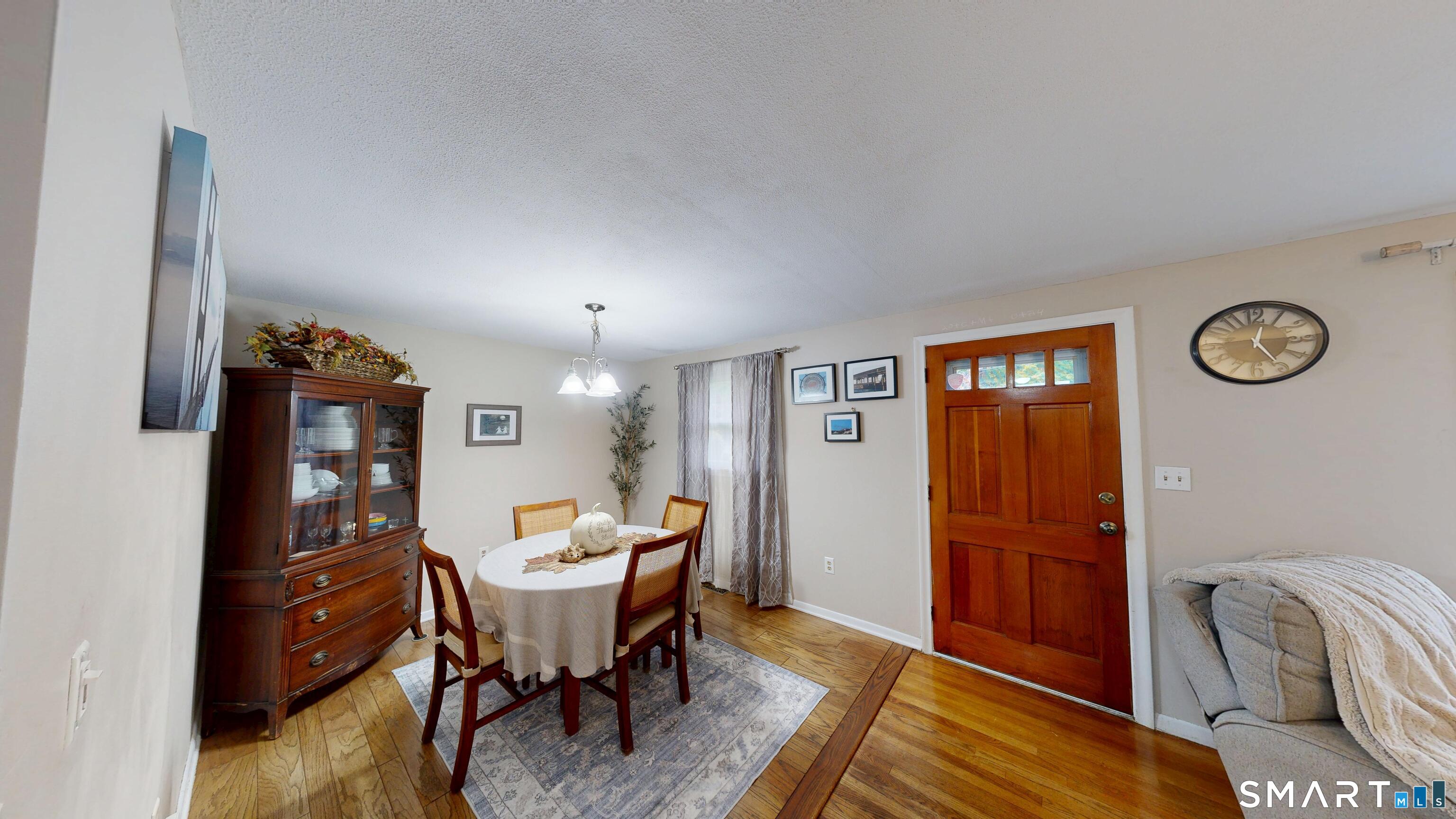 132 Hilltop Road Plainville CT 06062