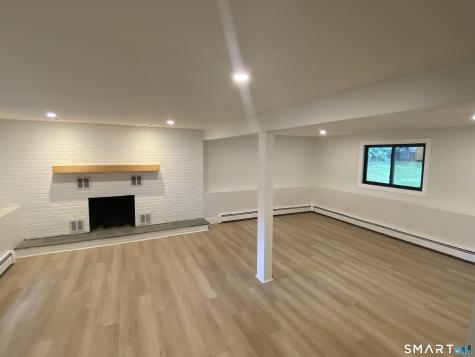77 School House Road Wallingford CT 06492