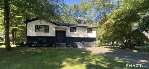 77 School House Road Wallingford CT 06492