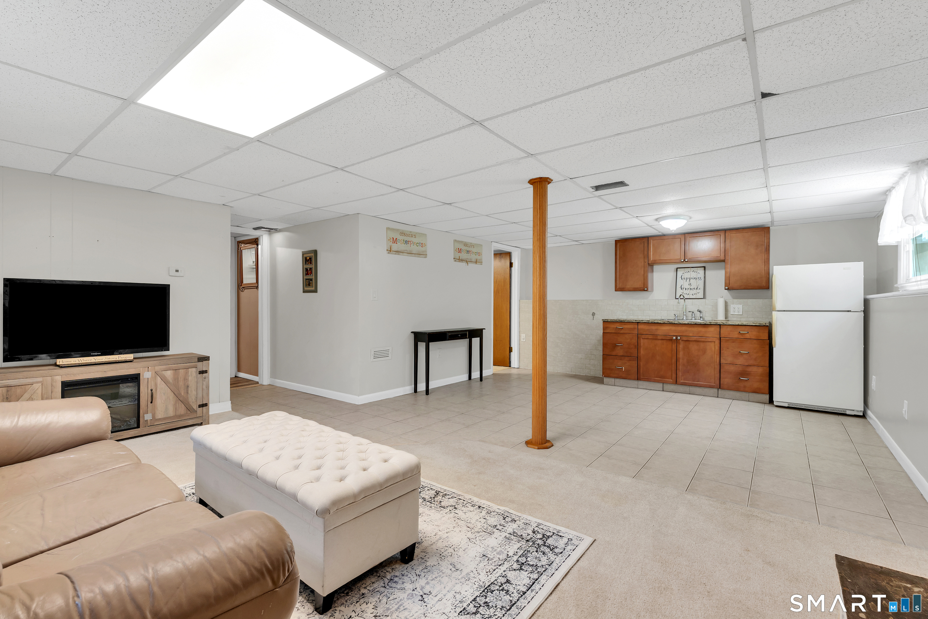 17 Briarwood Lane Branford CT 06405