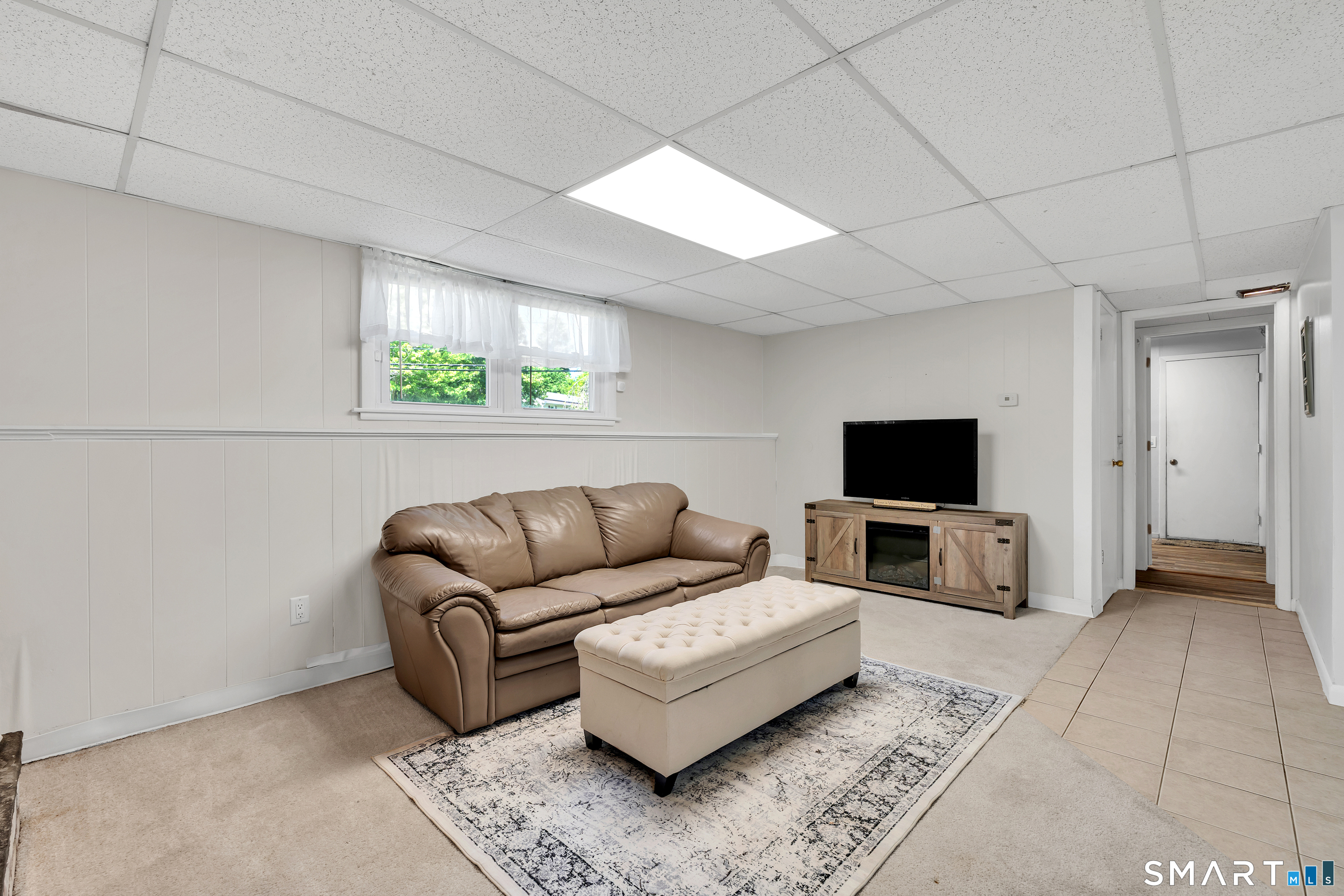 17 Briarwood Lane Branford CT 06405