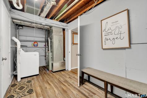 17 Briarwood Lane Branford CT 06405
