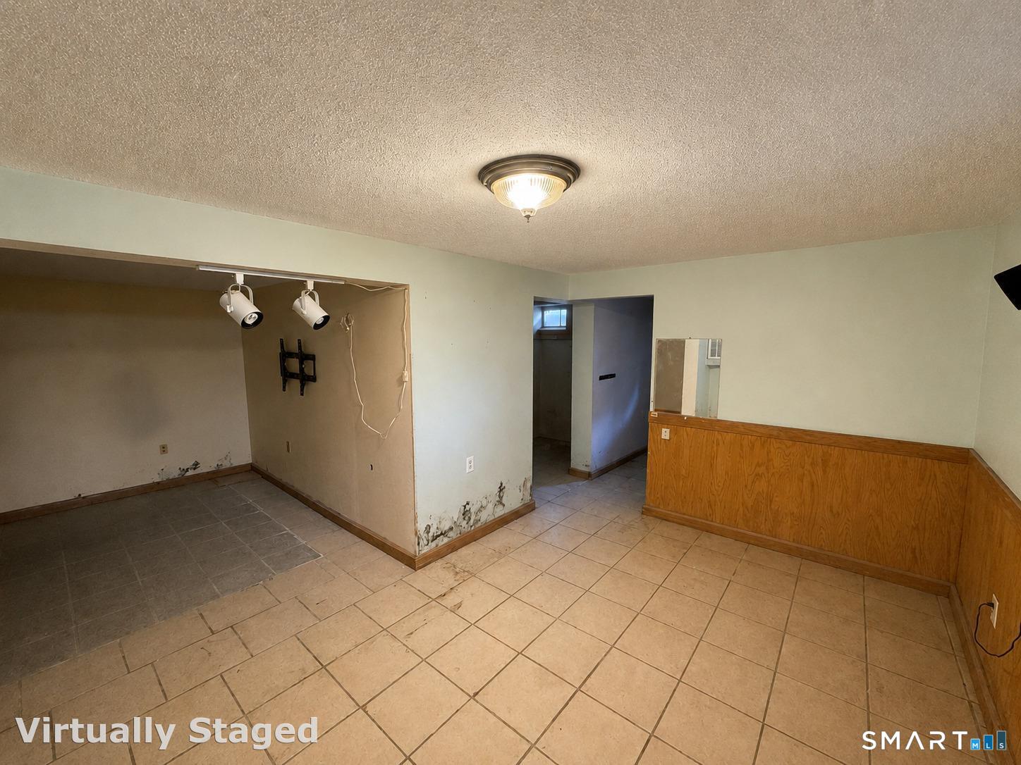 38 Ledyard Avenue Bloomfield CT 06002