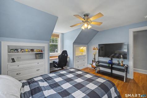 5 Third Street Danbury CT 06810