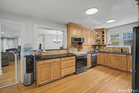 5 Third Street Danbury CT 06810
