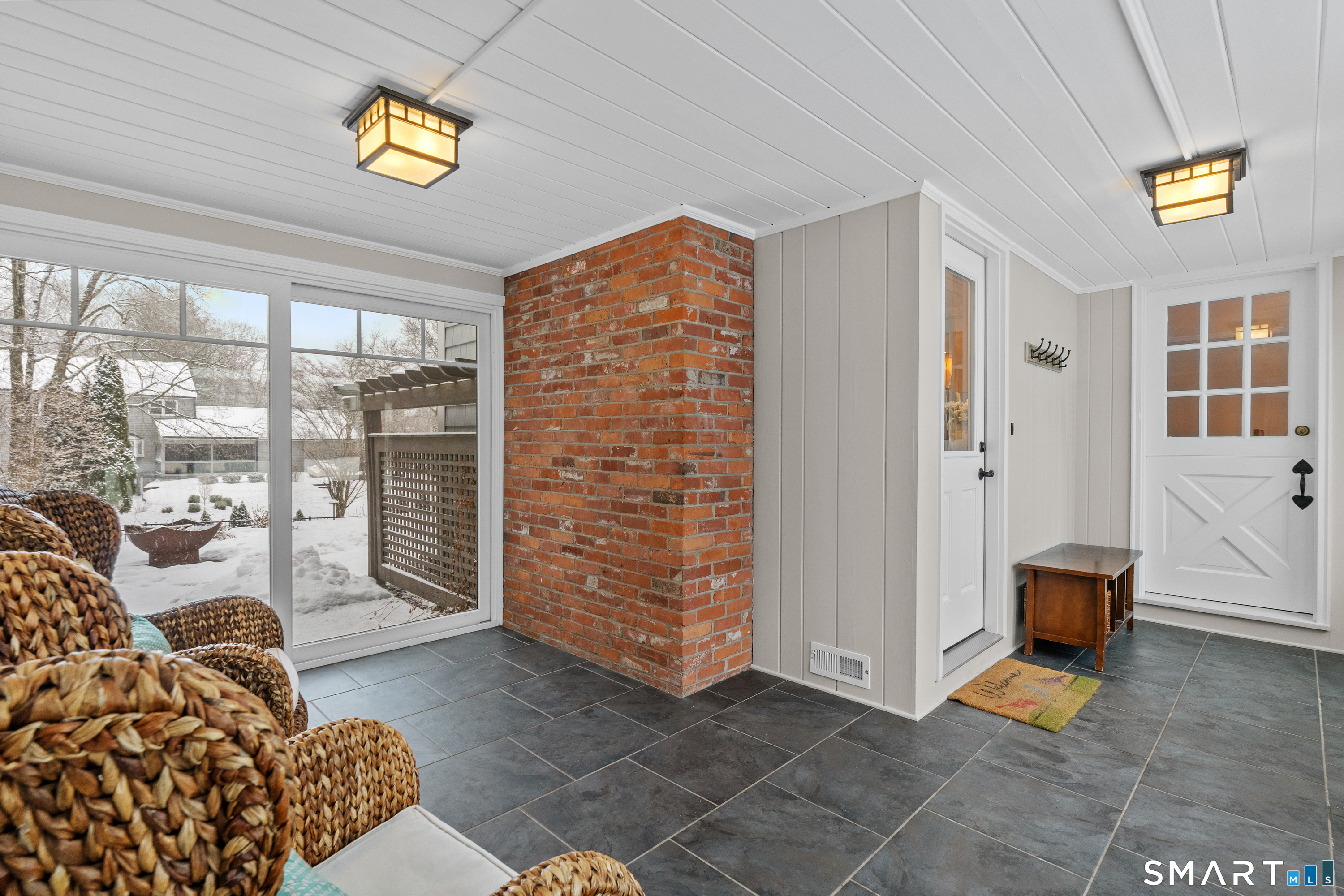 19 Glen Hollow West Hartford CT 06117