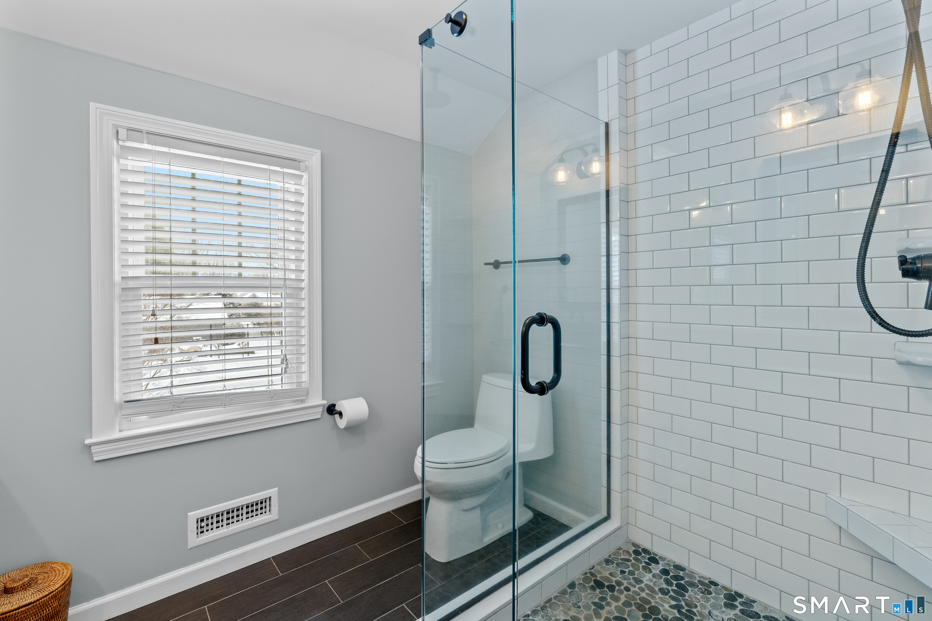 19 Glen Hollow West Hartford CT 06117