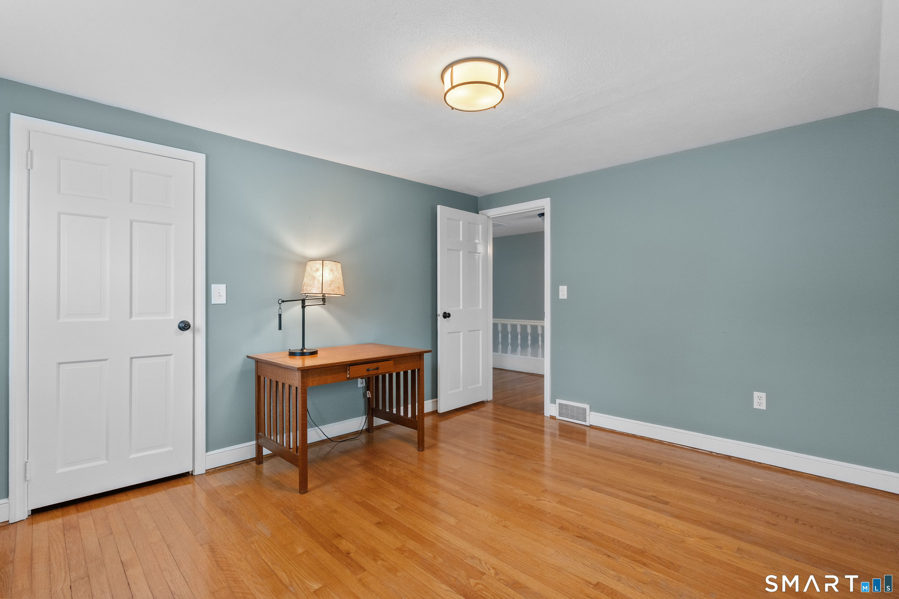 19 Glen Hollow West Hartford CT 06117