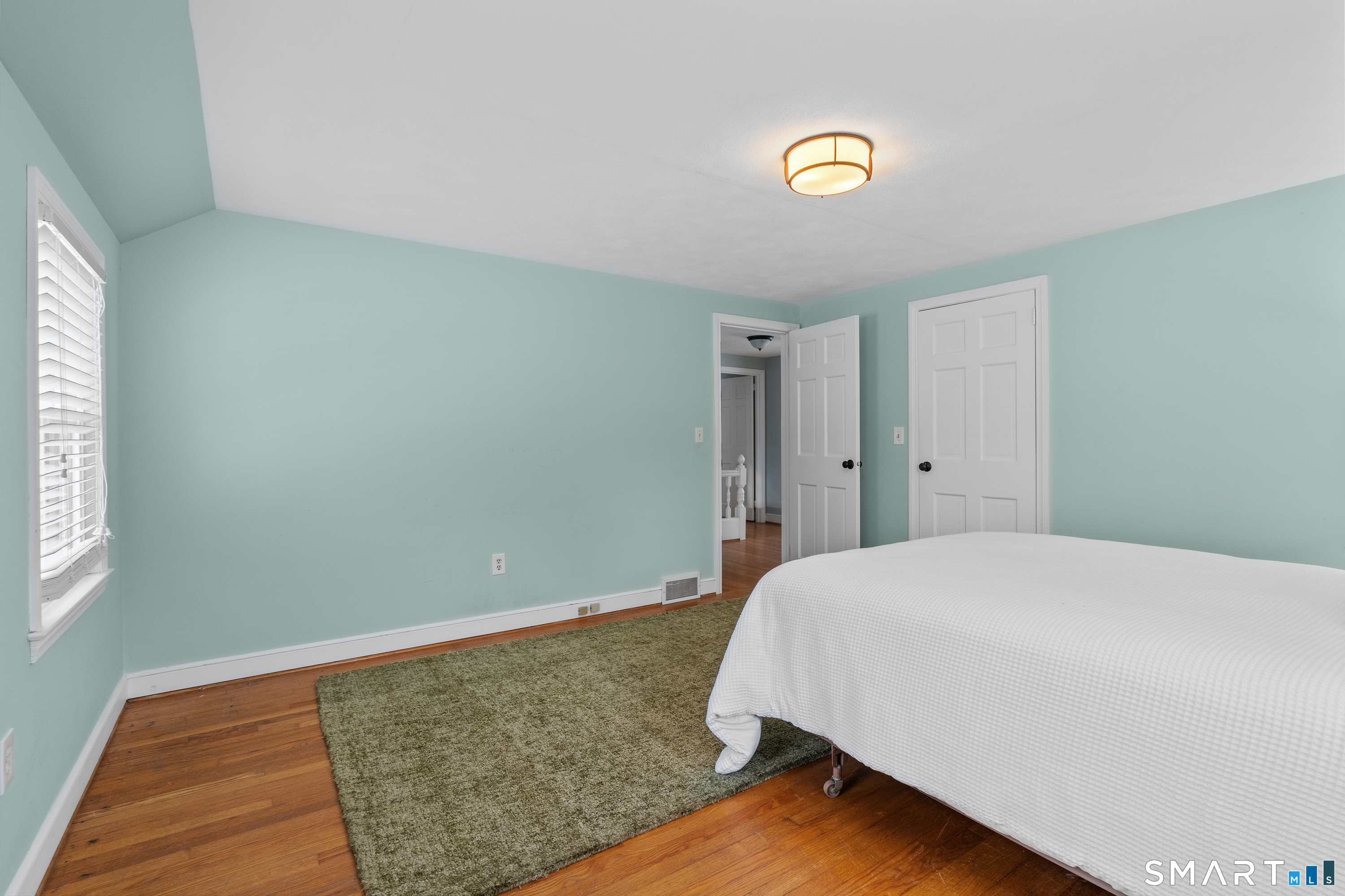 19 Glen Hollow West Hartford CT 06117