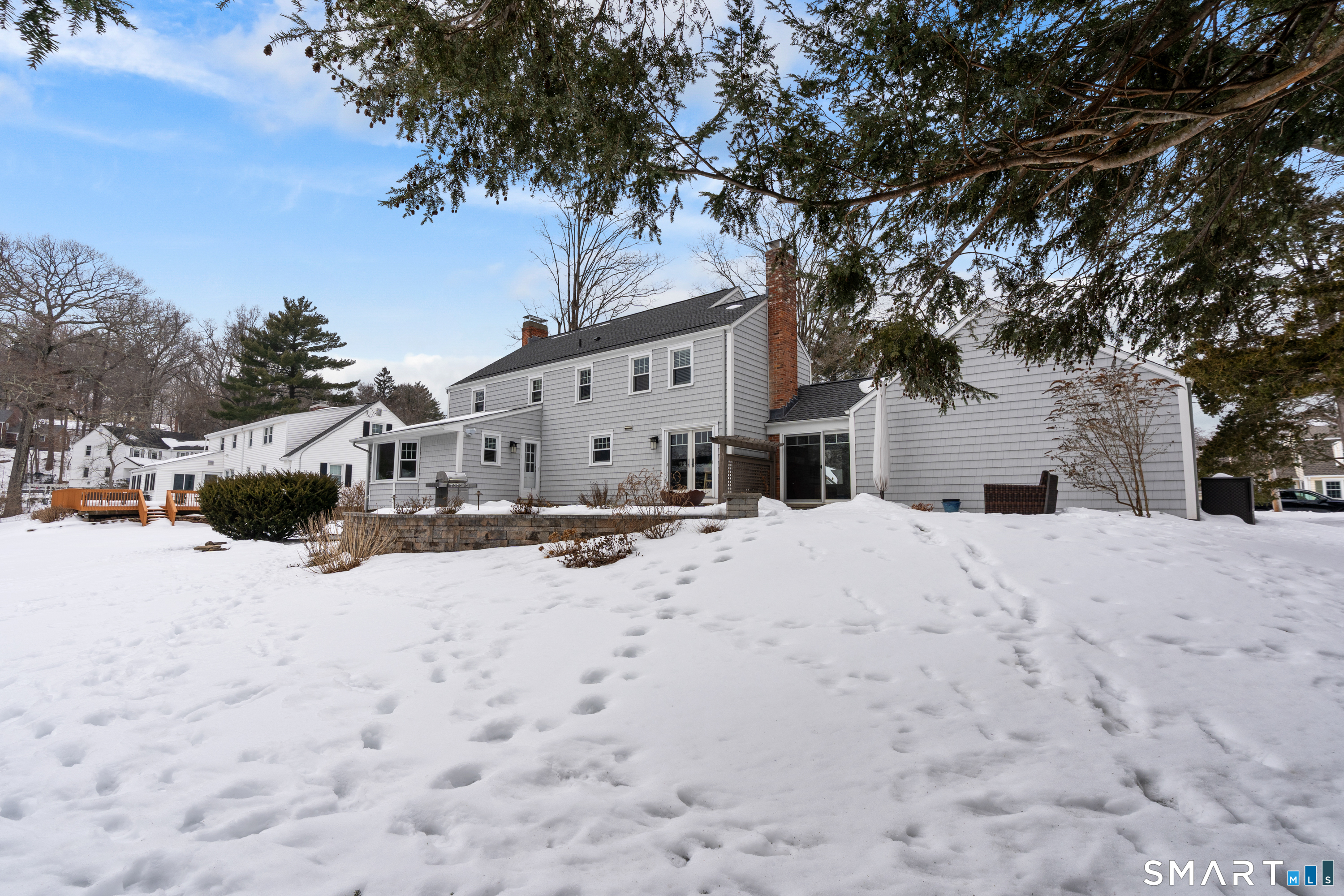 19 Glen Hollow West Hartford CT 06117