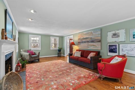 19 Glen Hollow West Hartford CT 06117