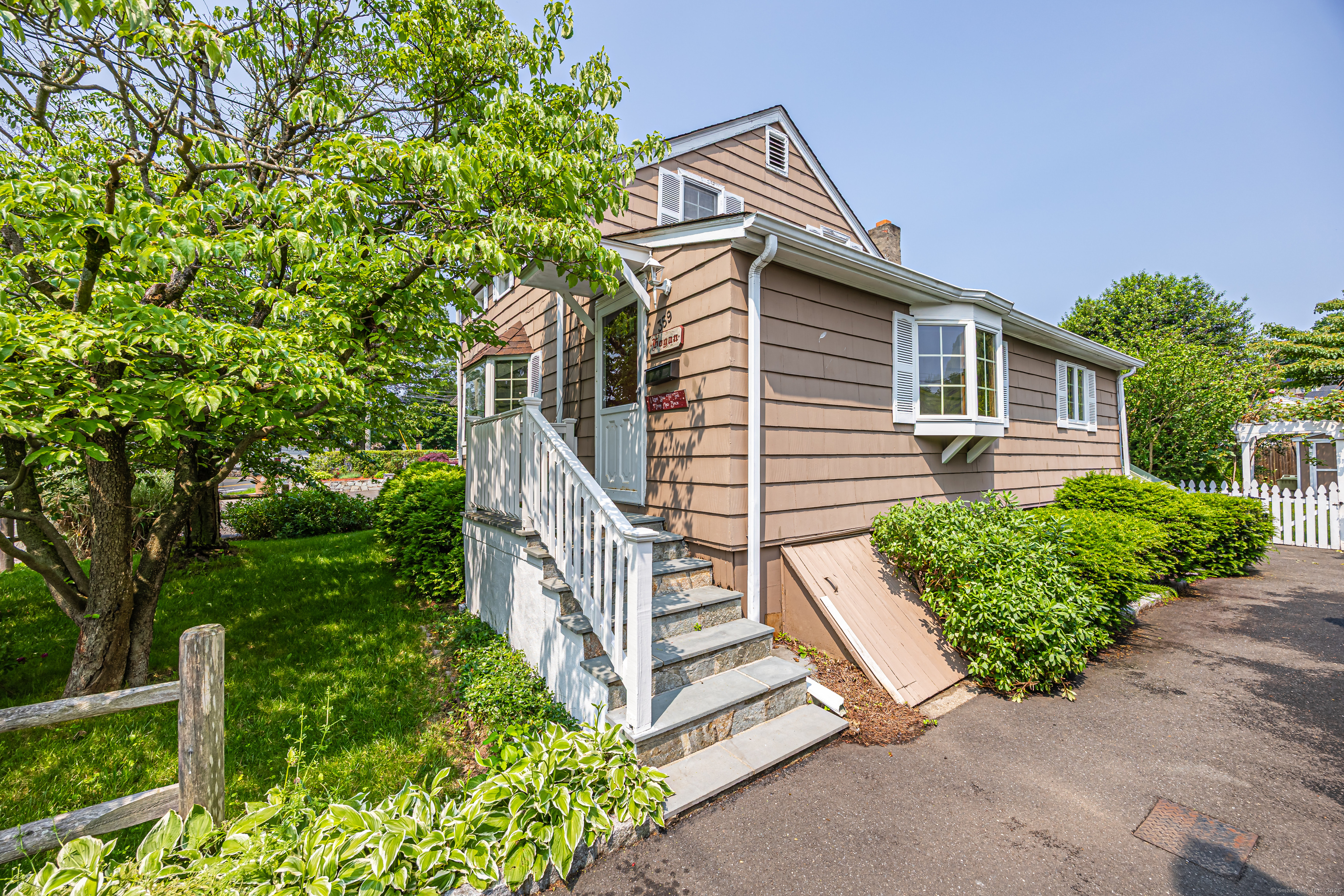 359 Oaklawn Avenue Stamford CT 06905