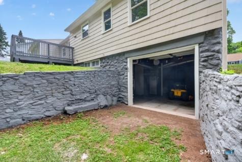 152 Summit Road Prospect CT 06712