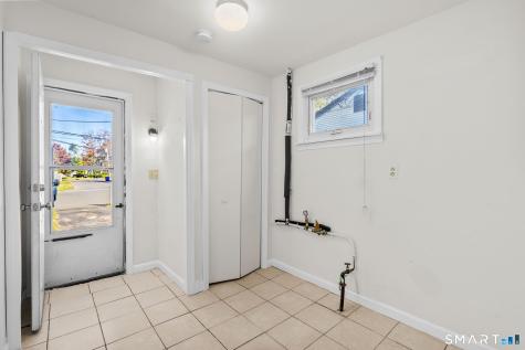 31 Scott Street East Hartford CT 06118