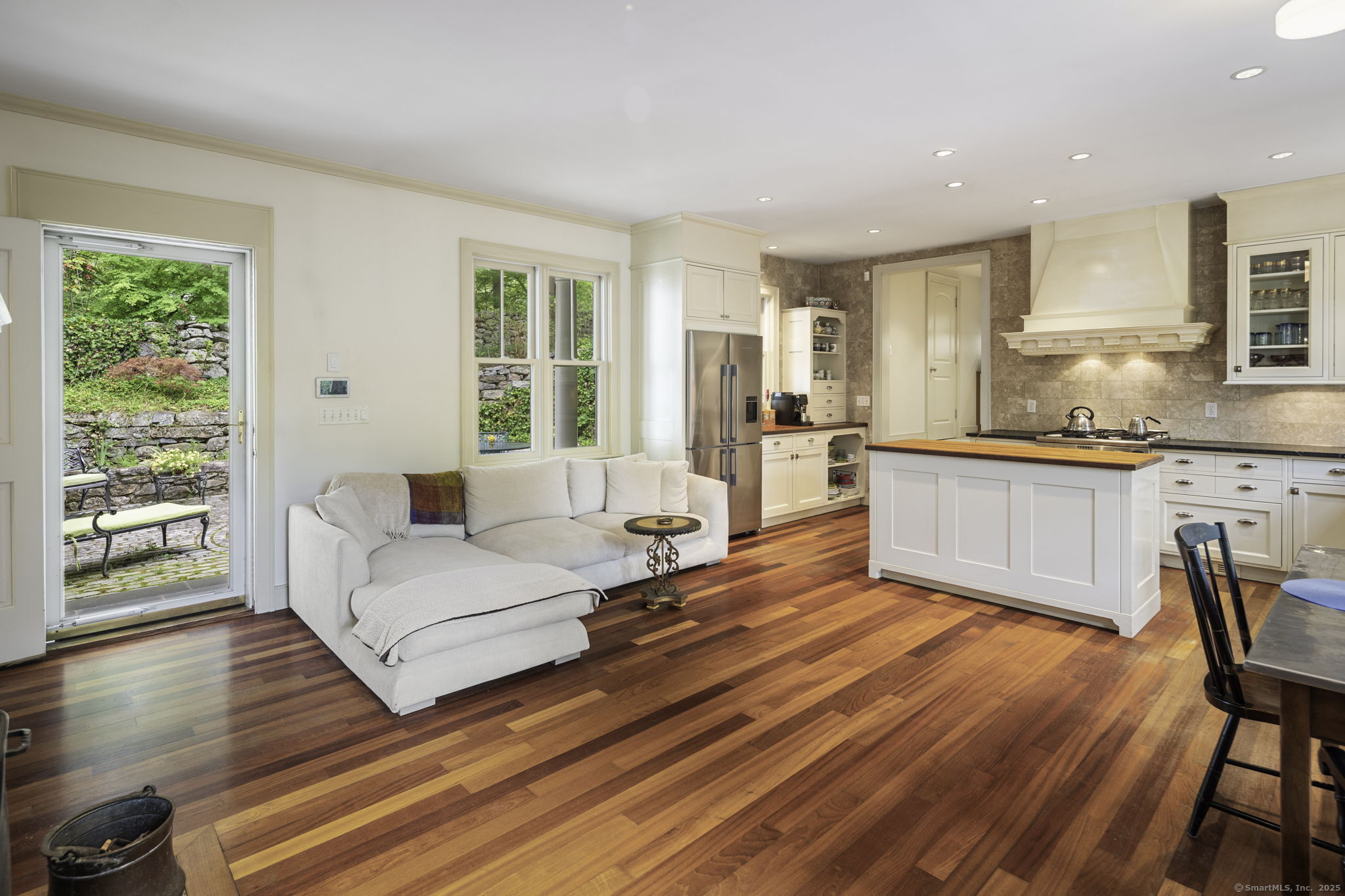 202 Weed Street New Canaan CT 06840