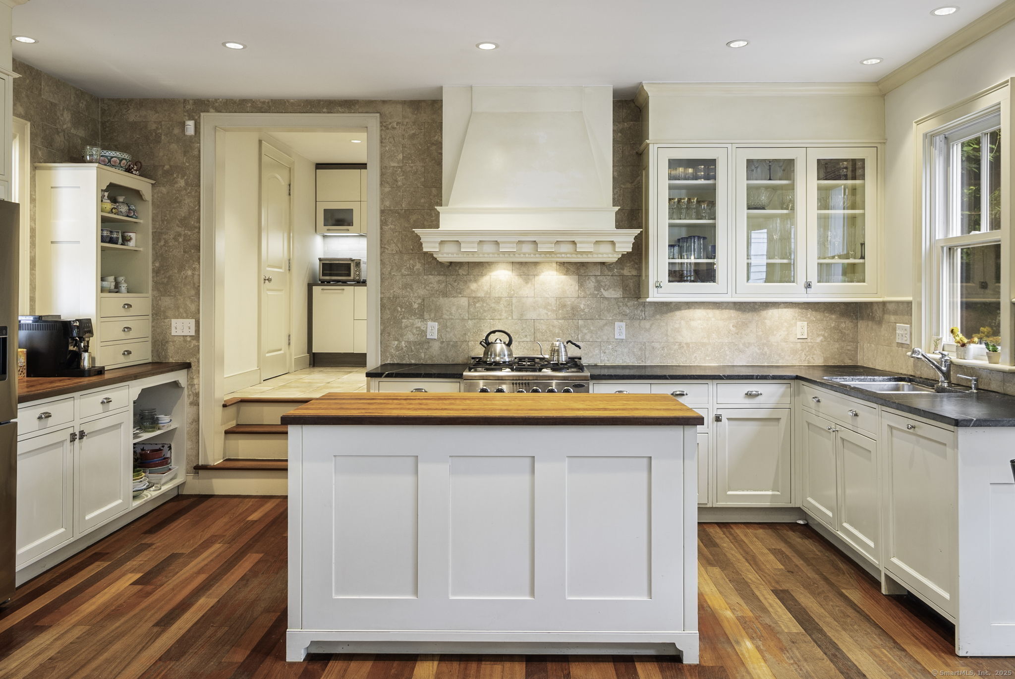202 Weed Street New Canaan CT 06840