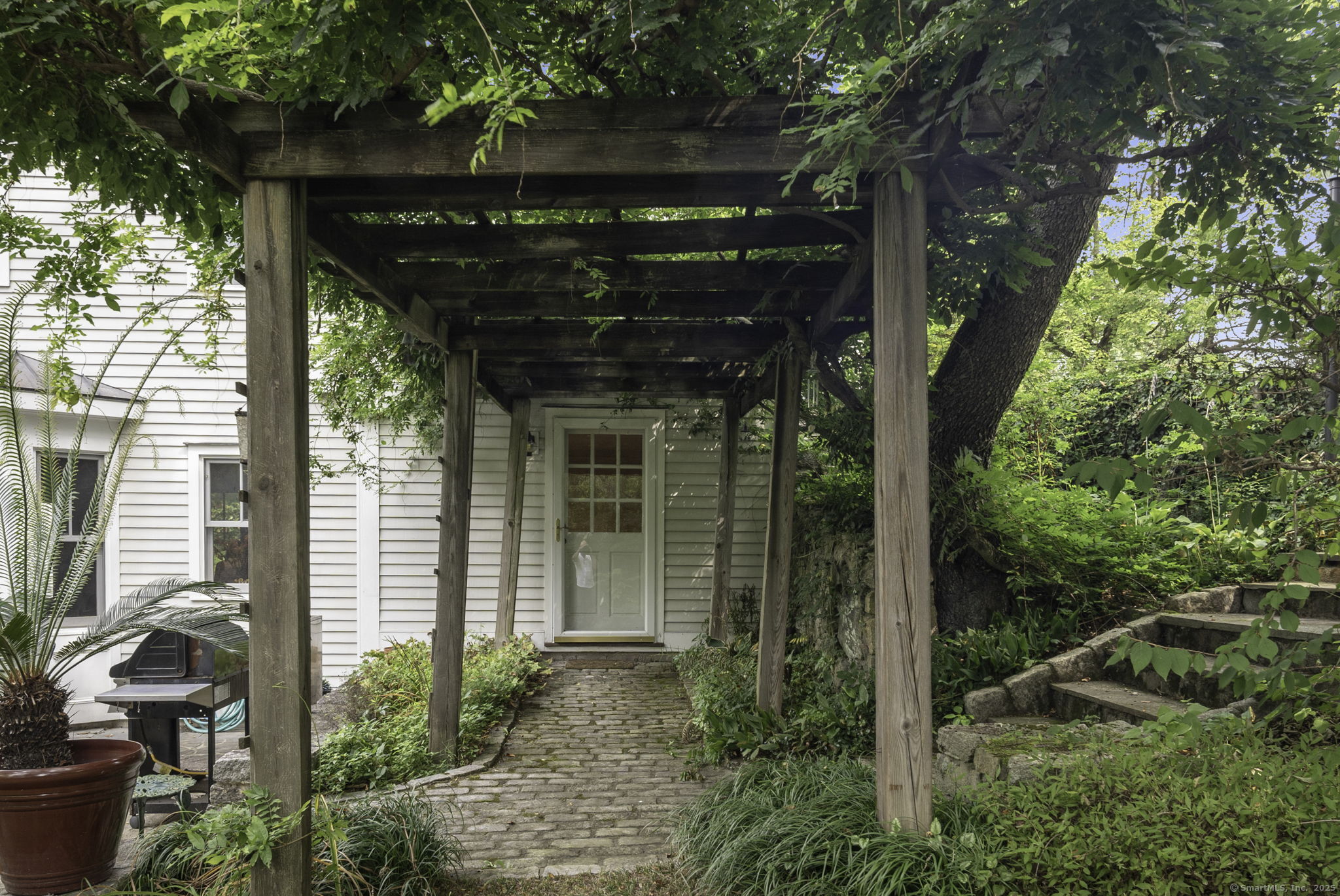 202 Weed Street New Canaan CT 06840