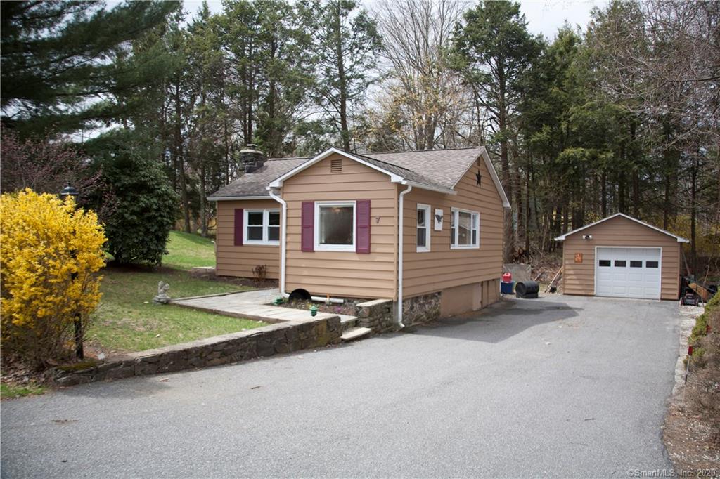 7 Cedar Lane New Fairfield CT 06812