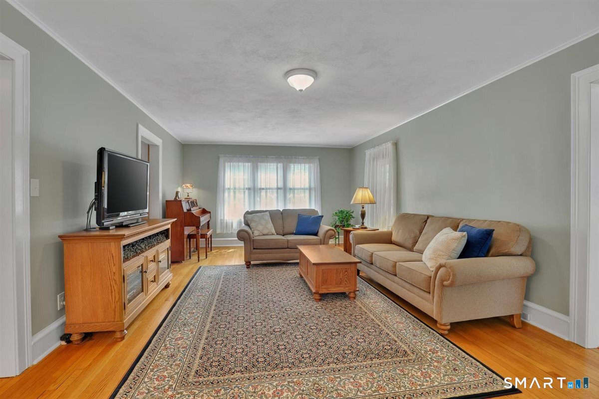 118 Porter Street Manchester CT 06040