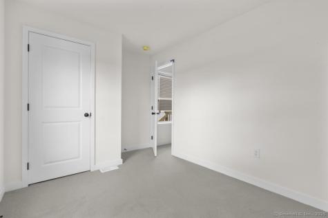 55 Sugar Street Newtown CT 06470