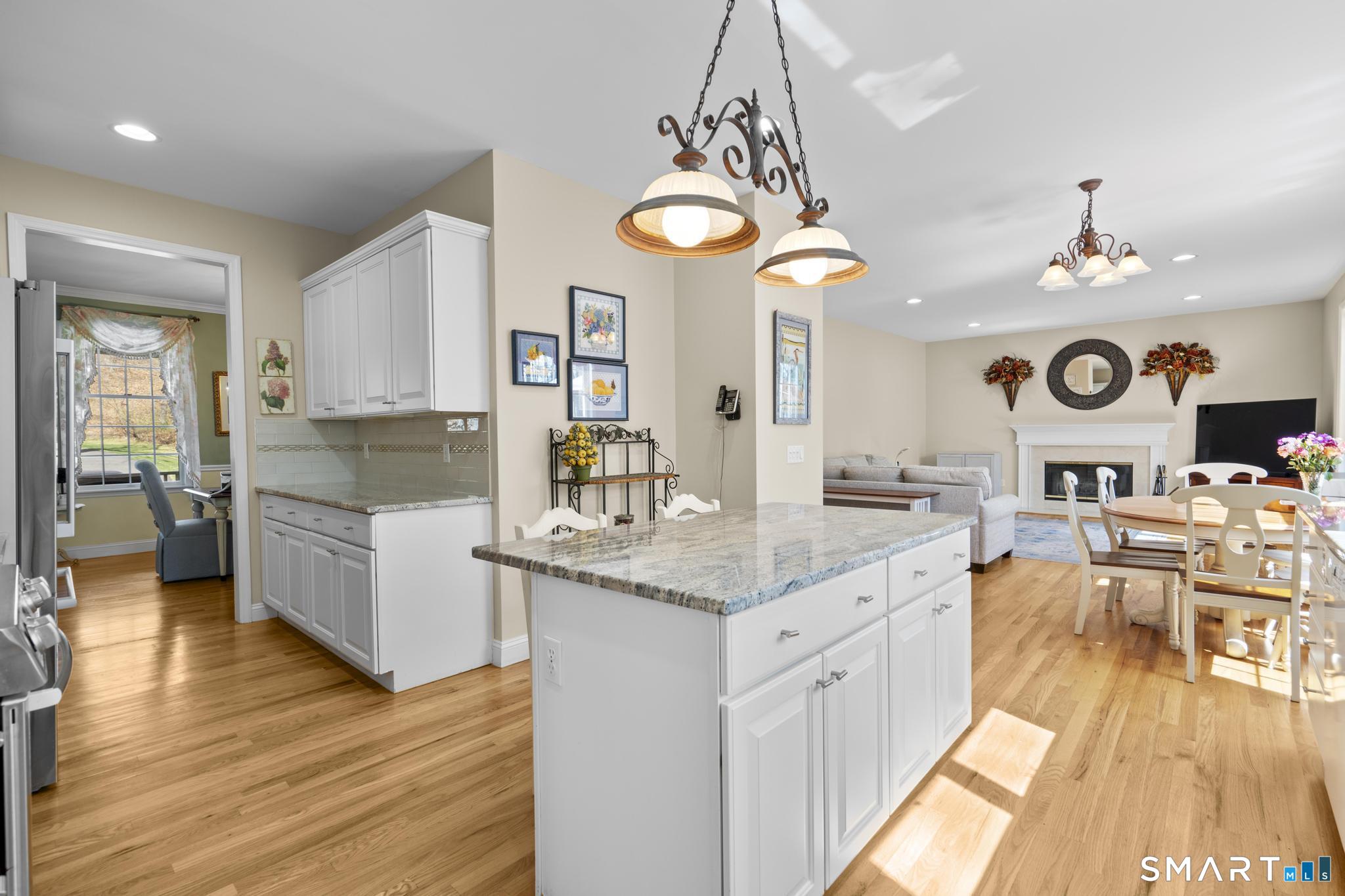 19 Bonny Road Brookfield CT 06804
