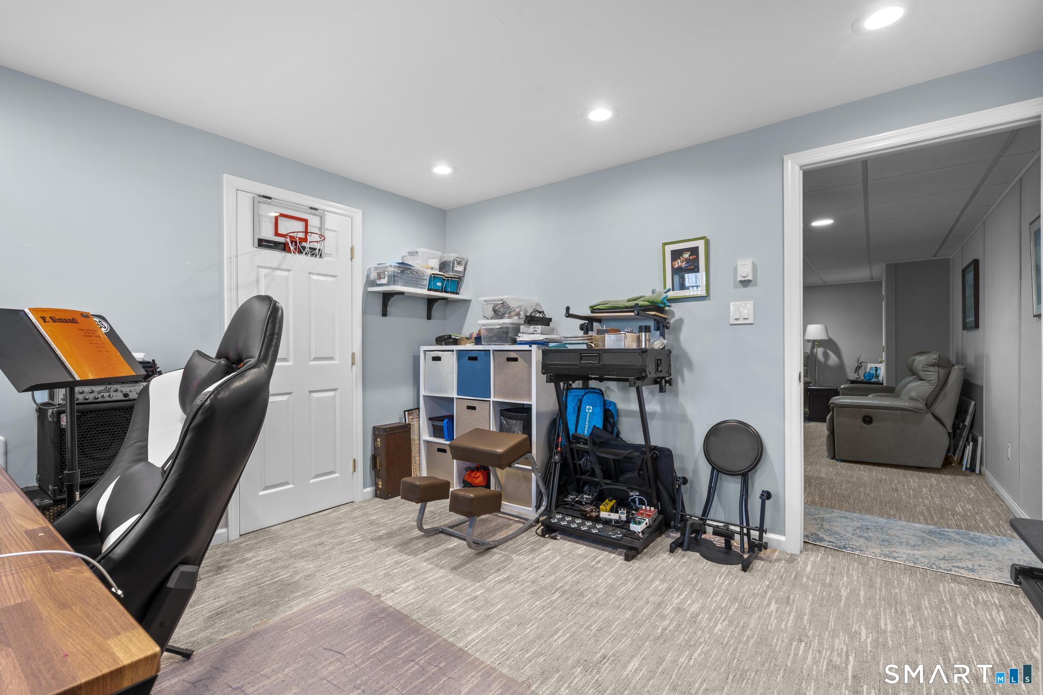 19 Bonny Road Brookfield CT 06804