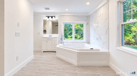 467 Quaker Farms Road Oxford CT 06478