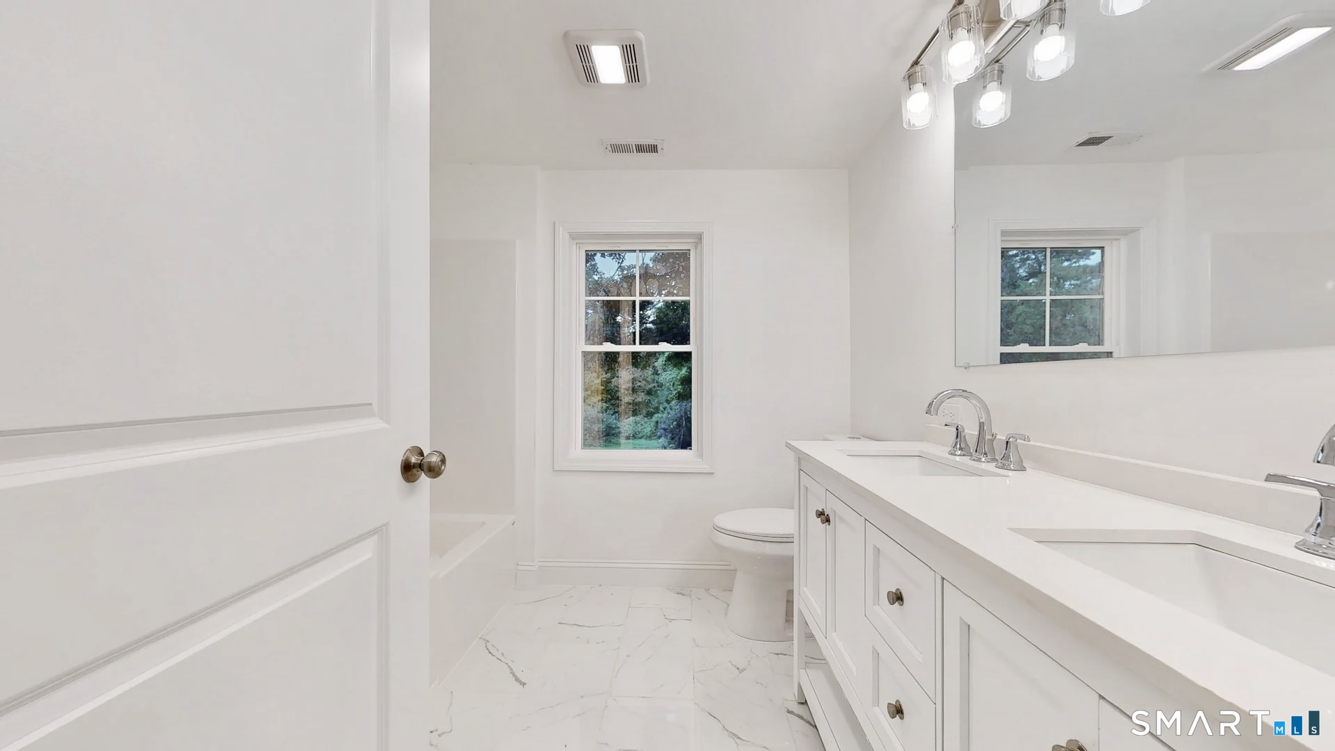467 Quaker Farms Road Oxford CT 06478